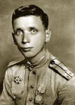 Старший лейтенант Иосиф Финкельштейн. 1945 год.
