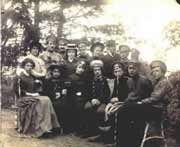 Группа царскосельской молодежи. 1908 год.