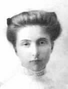 Анна Аренс. Выпускница школы Левицкой 1910 года. Впоследствии - жена Николая Пунина.
